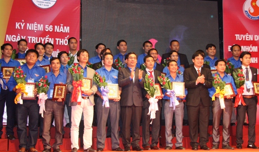 Hội LHTN Việt Nam: Kỷ niệm 56 năm ngày truyền thống và trao giải thưởng Khi Tổ quốc cần